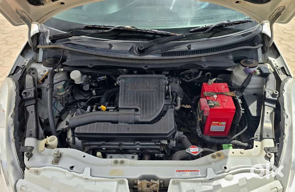 Maruti Suzuki Swift Vxi 1.2 Abs Bs-iv, 2013, Petrol