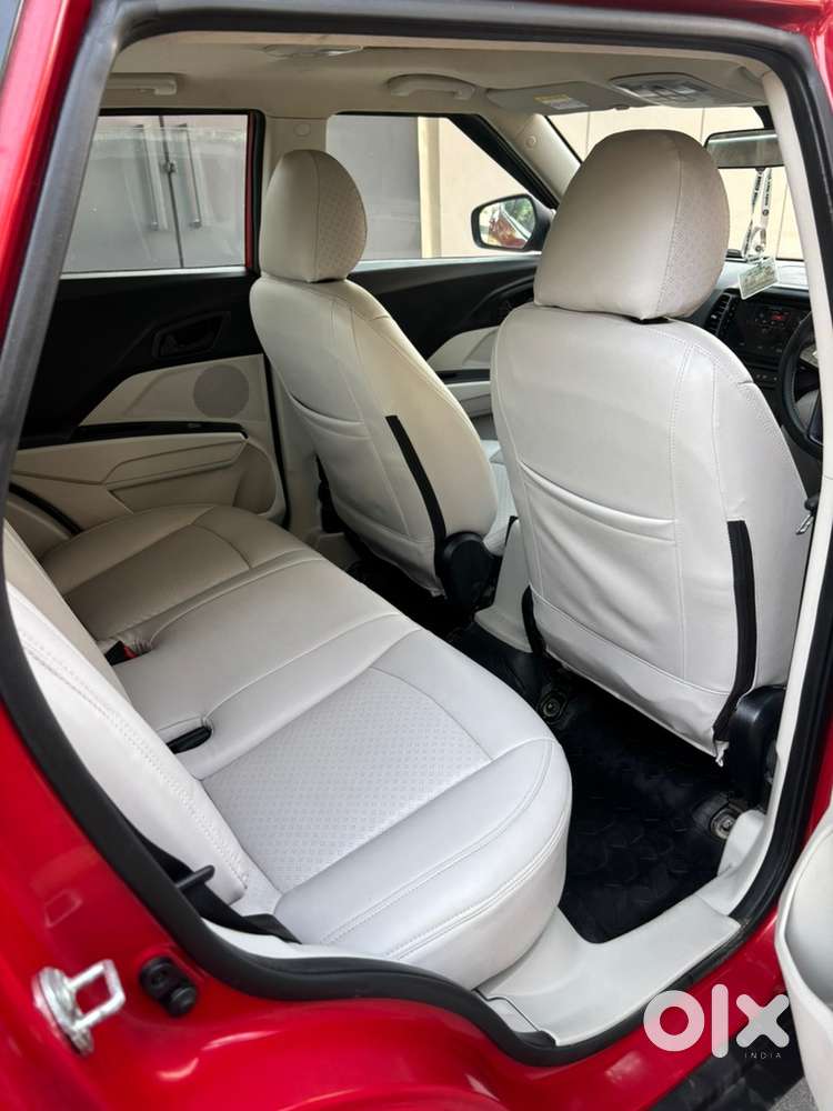 Mahindra Limited Xuv300 W6 Pm Bs6 Amt