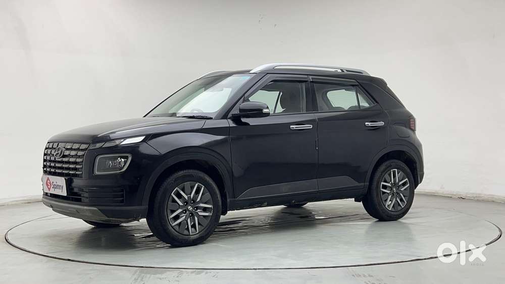 Hyundai Venue 1.0 S (o) Turbo Dct, 2023, Petrol