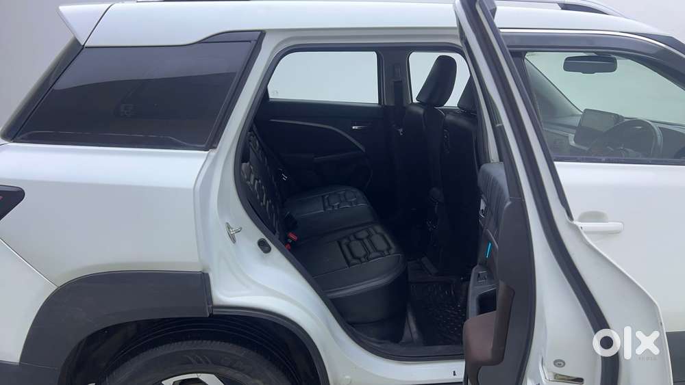 Maruti Suzuki Vitara Brezza 1.5 Zxi, 2022, Petrol
