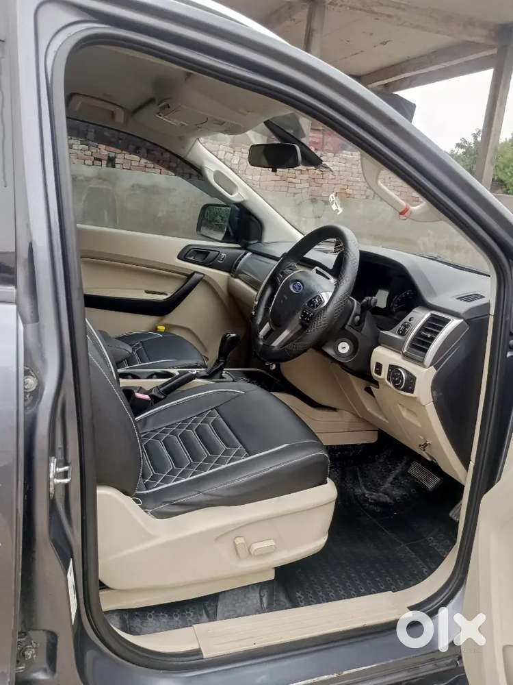 Ford Endeavour 2016