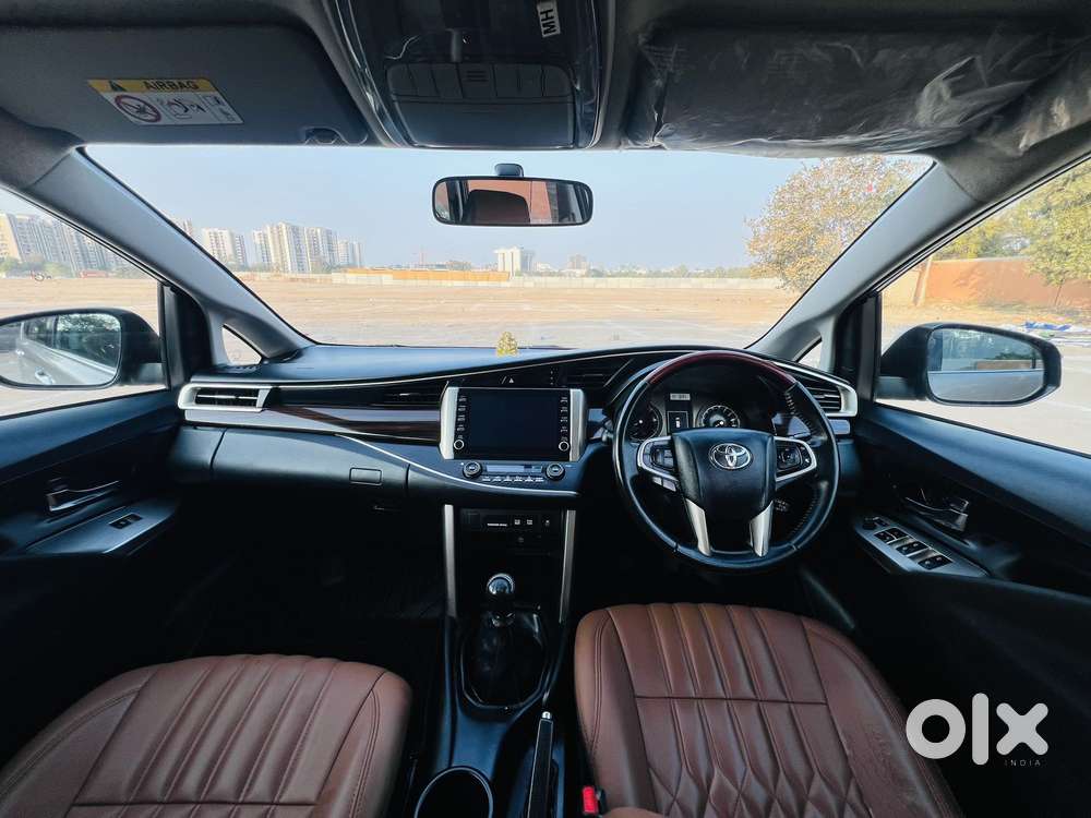 Toyota Innova Crysta 2.4 V 8 Str, 2022, Diesel