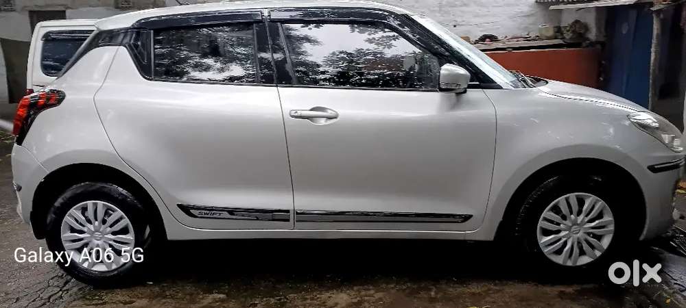 Maruti Suzuki Swift 2020 Petrol 65000 Km Driven