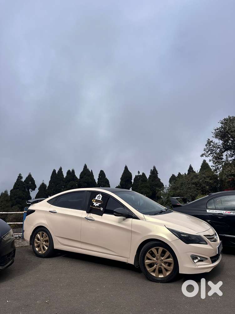 Hyundai Verna Petrol 2015