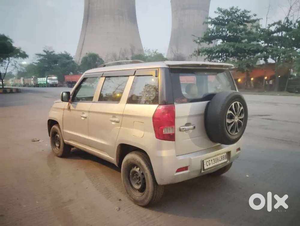 Mahindra Tuv 300 2016