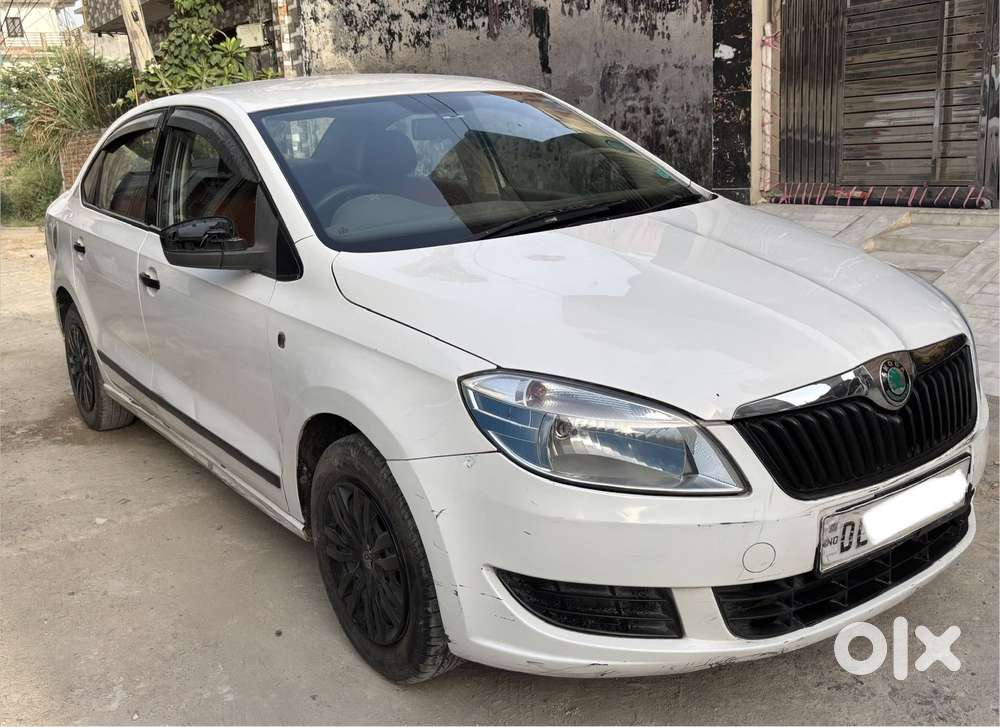 Skoda Rapid 2011-2013 1.6 Mpi Elegance, 2012, Petrol