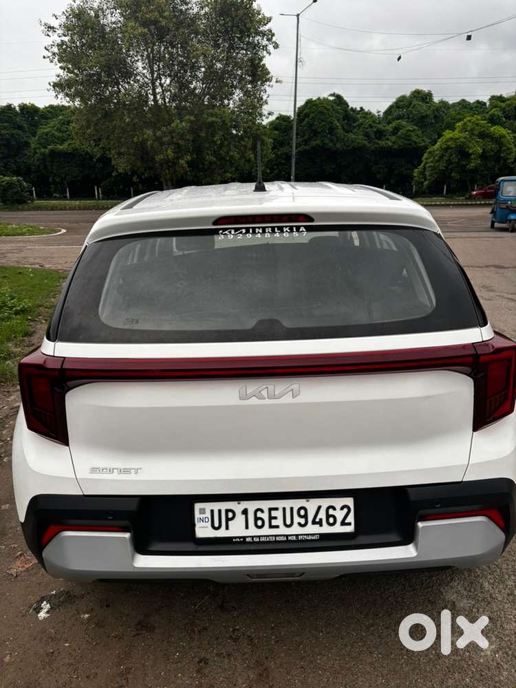Kia Sonet Petrol Manual 2025
