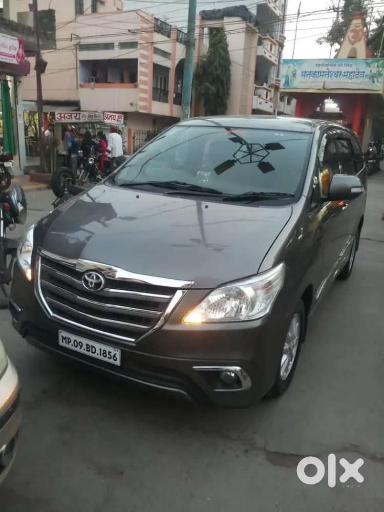 Toyota Innova 2014 Diesel 500000 Km Driven
