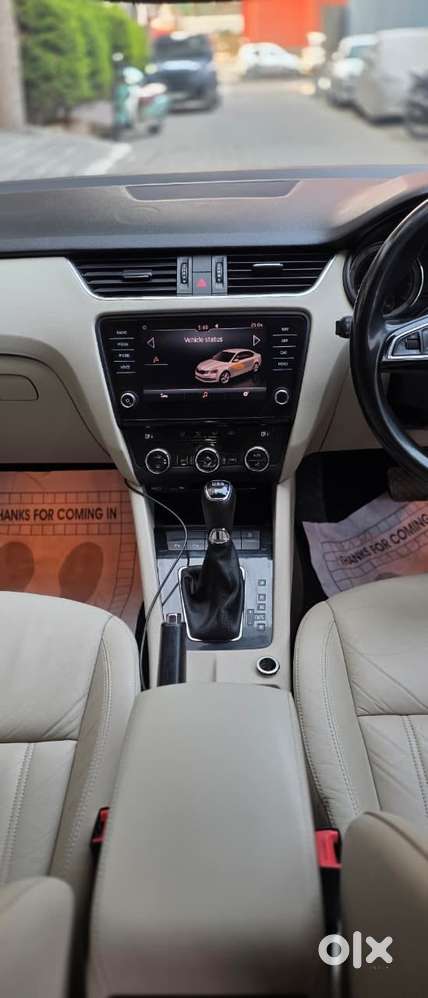 Skoda Octavia 2013-2017 Style Plus 1.8 Tsi At, 2017, Petrol