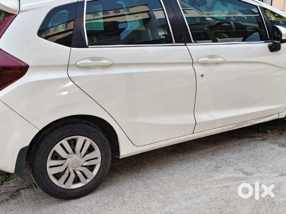 Honda Jazz 2015 Diesel 170640 Km Driven