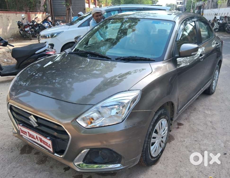 Maruti Suzuki Dzire 1.2 Vxi, 2022, Petrol