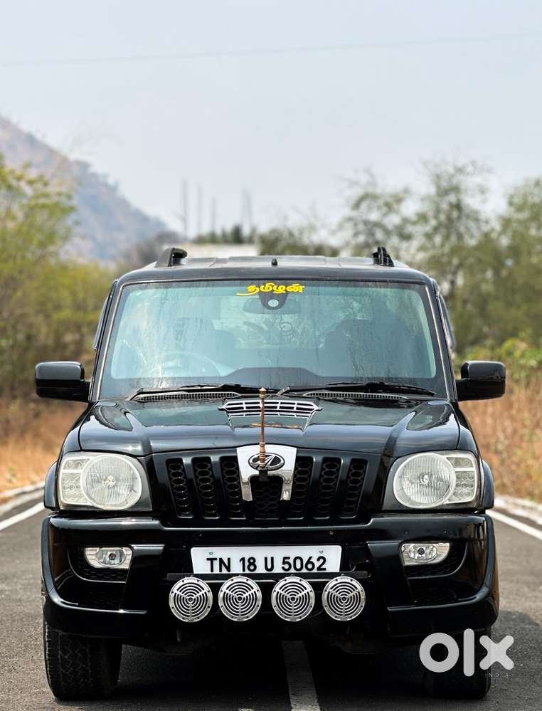 Mahindra Scorpio 2013 Diesel 100000 Km Driven