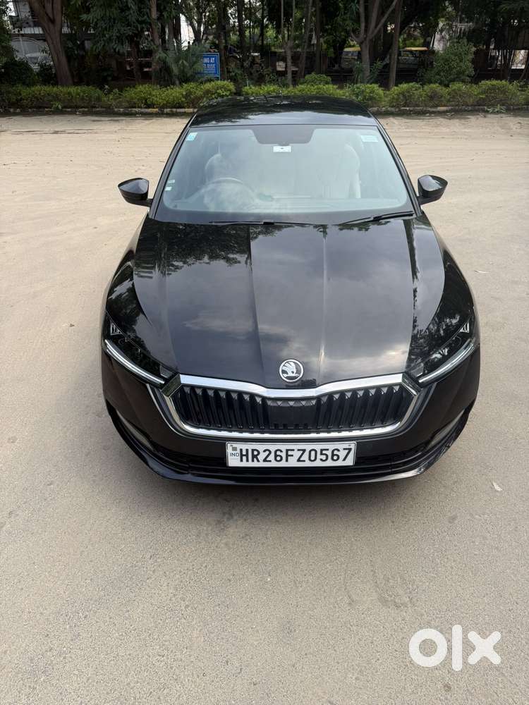 Skoda Octavia 2.0 Style Tsi At, 2022, Petrol