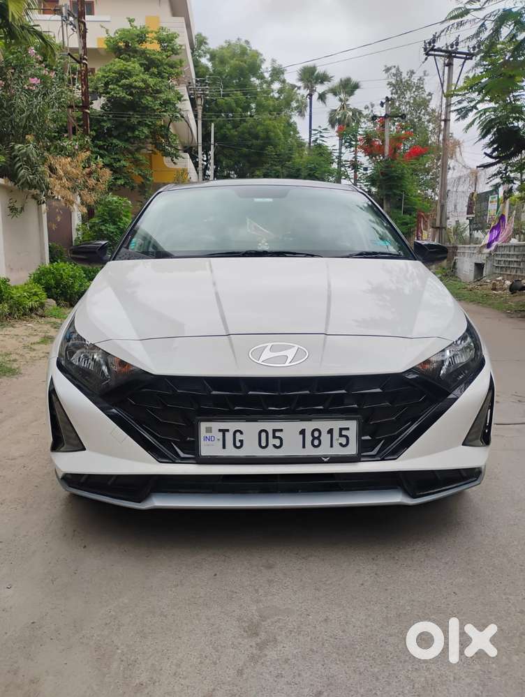 Hyundai I20 Sportz 1.2 Mt Dual Tone, 2024, Petrol