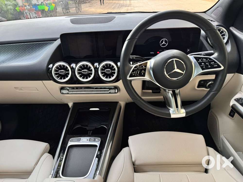 Mercedes-benz Gla 200, 2025, Petrol