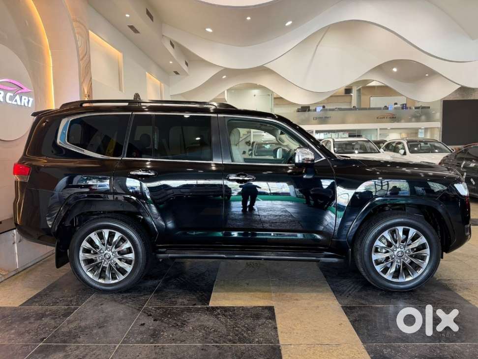 Toyota Land Cruiser Gxl Suv 4x4 300 Series, 2024, Diesel
