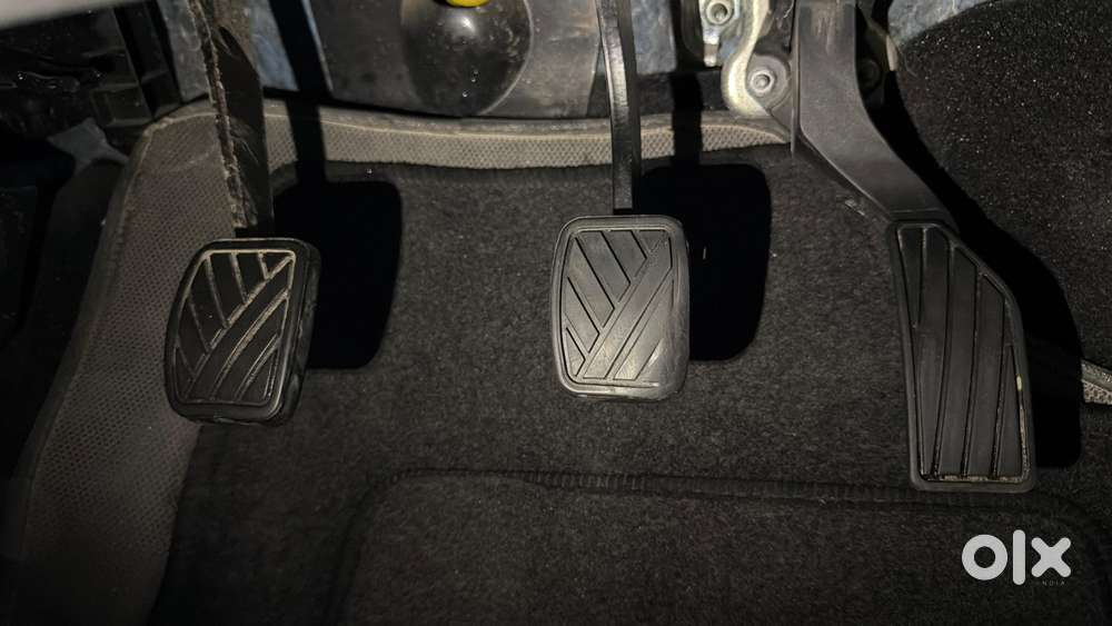 Maruti Suzuki Swift Vxi, 2015, Petrol
