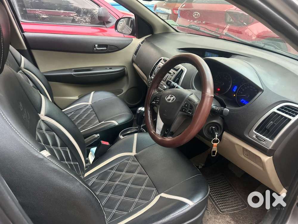 Hyundai I20 Sportz At 1.4, 2014, Petrol