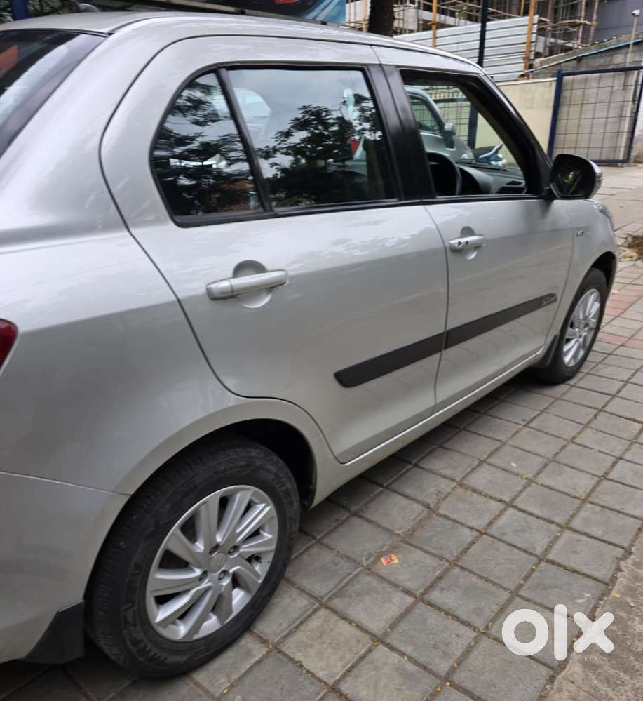 Maruti Suzuki Dzire 1.2 Zxi, 2015, Petrol