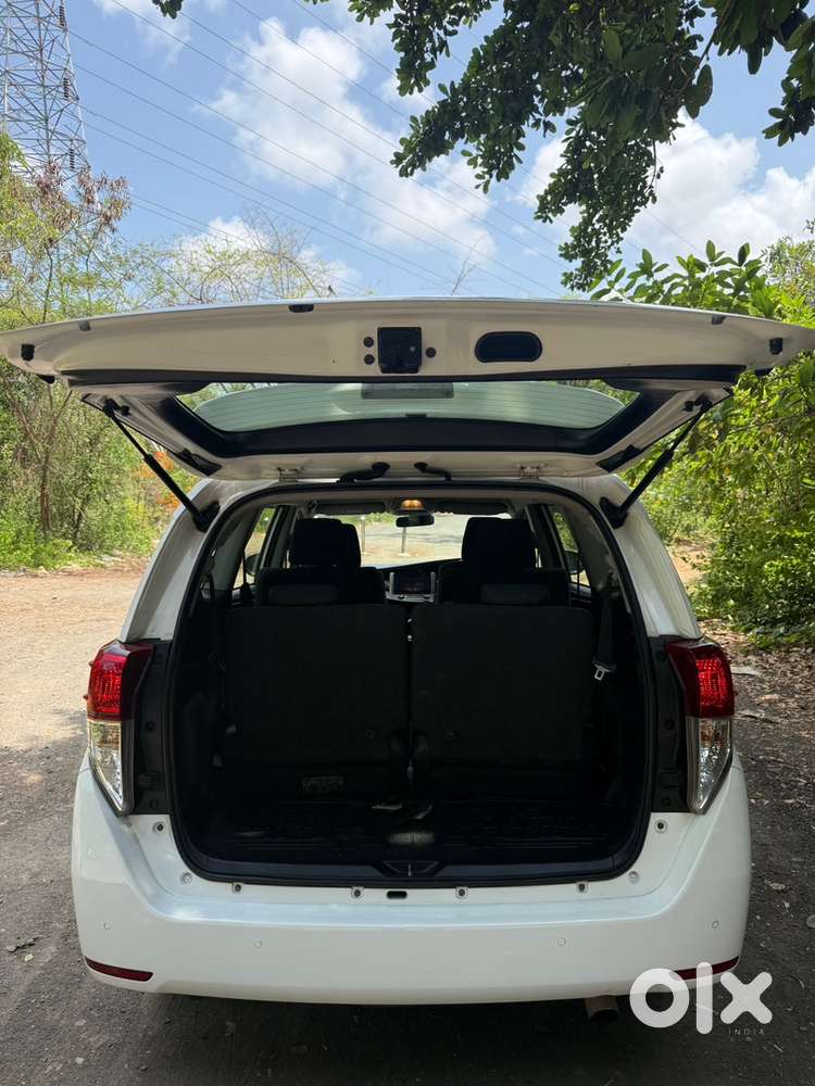 Toyota Innova Crysta Diesel 2020 V Manual
