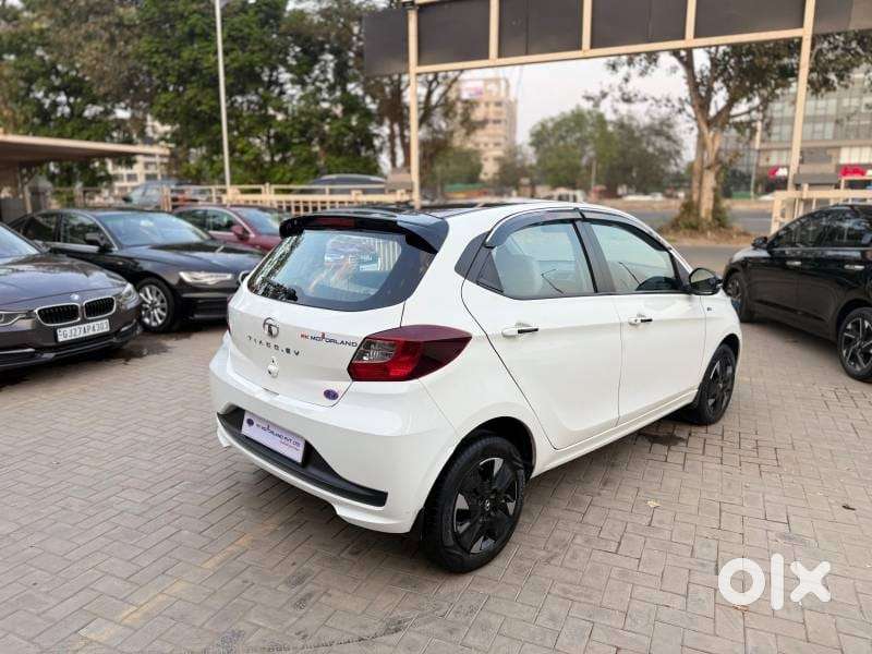 Tata Tiago Ev Xz Plus Tech Lux Long Range Fast Charger, 2023, Electr..