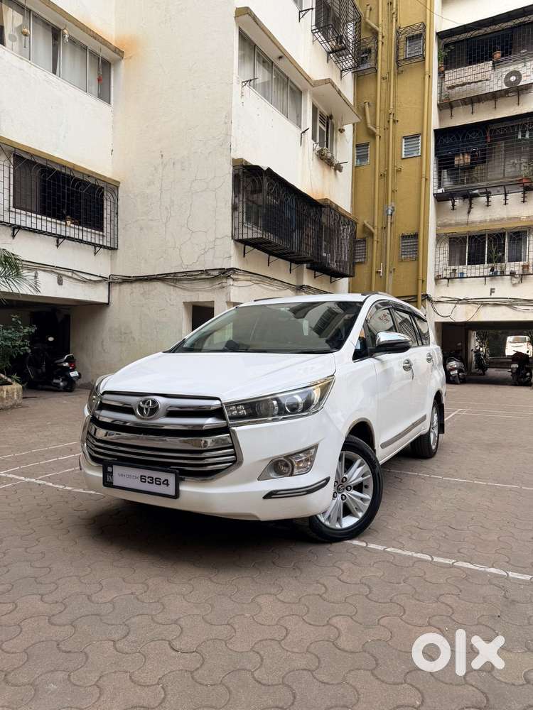 Toyota Innova Crysta