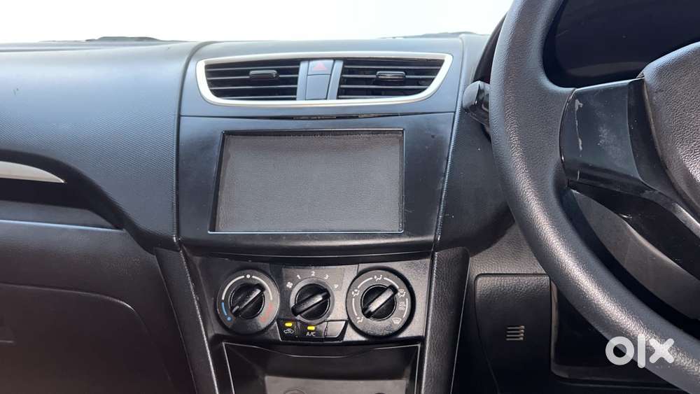 Maruti Suzuki Swift 1.2 Lxi (o), 2017, Petrol
