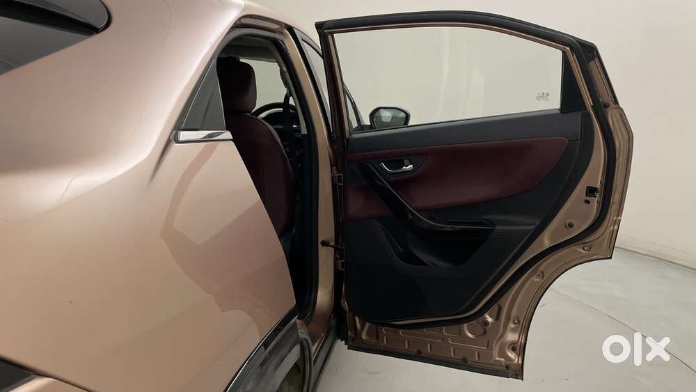 Tata Curvv Accomplished Plus A 1.5 Kryojet Diesel 6mt, 2024, Diesel