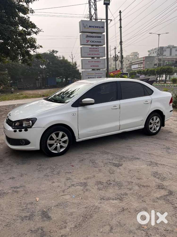 Volkswagen Petrol Manual 2011 Car