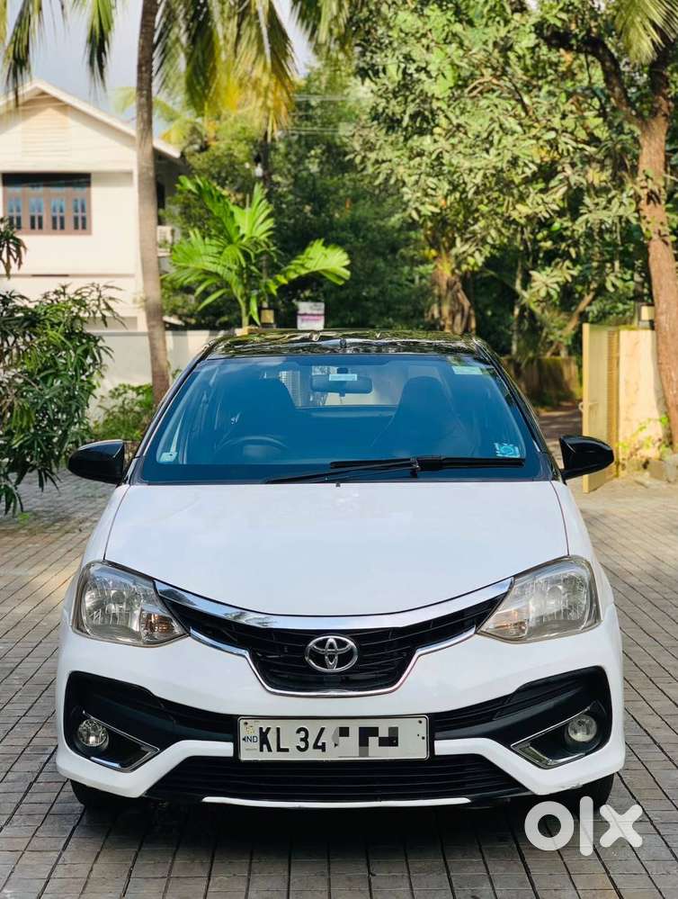 Toyota Etios Liva 2013 Diesel Well Maintained