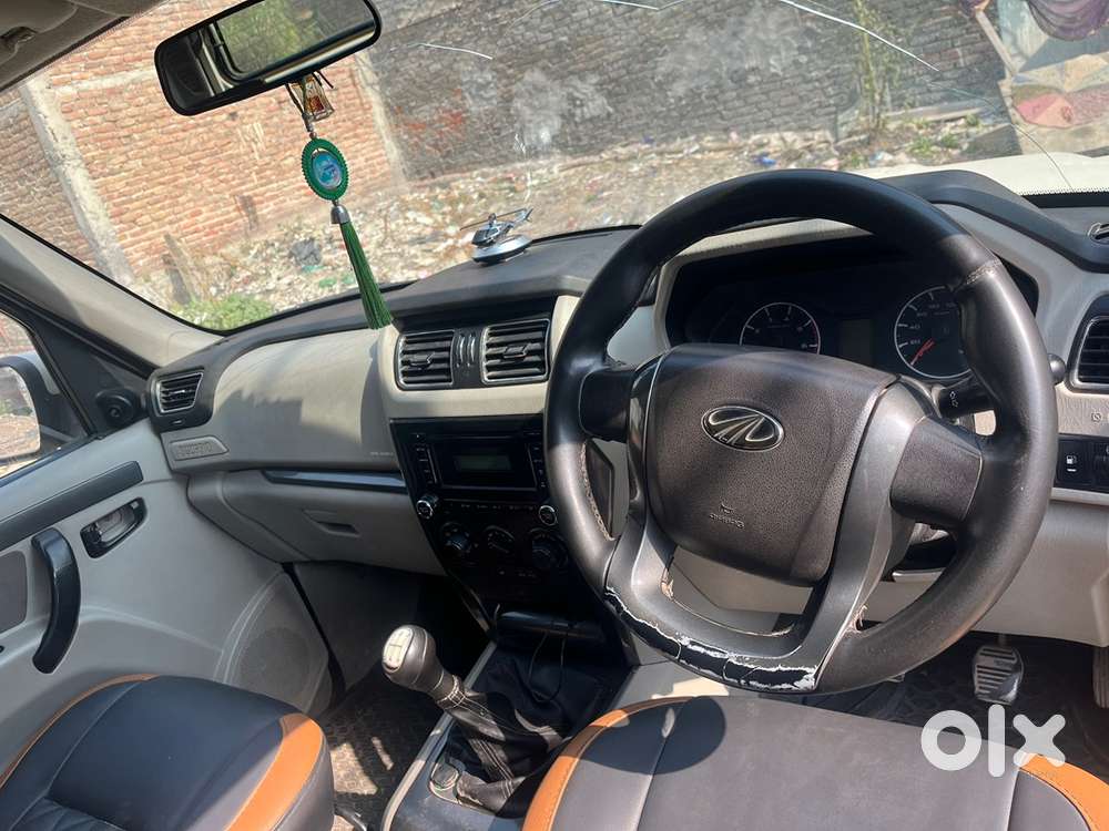Mahindra Scorpio S6+