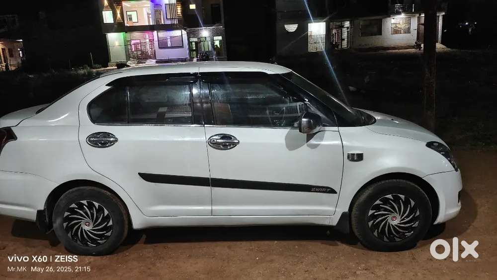 Swift Dzire Vdi  25 Se 28 Ka Average