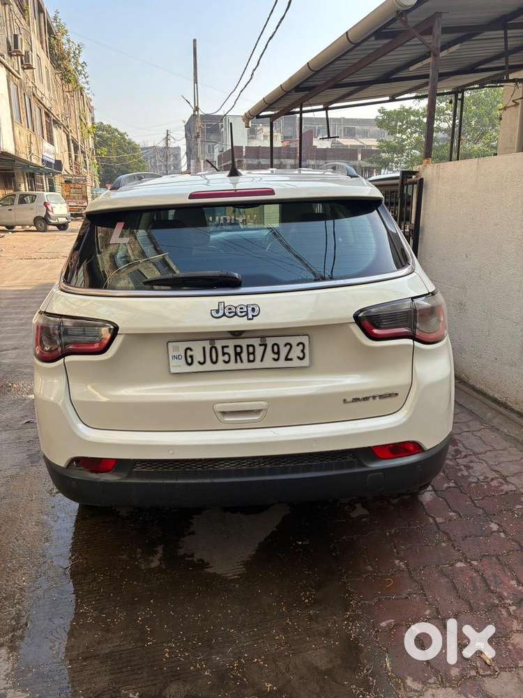 Jeep Compass 2017 Petrol Well Maintained