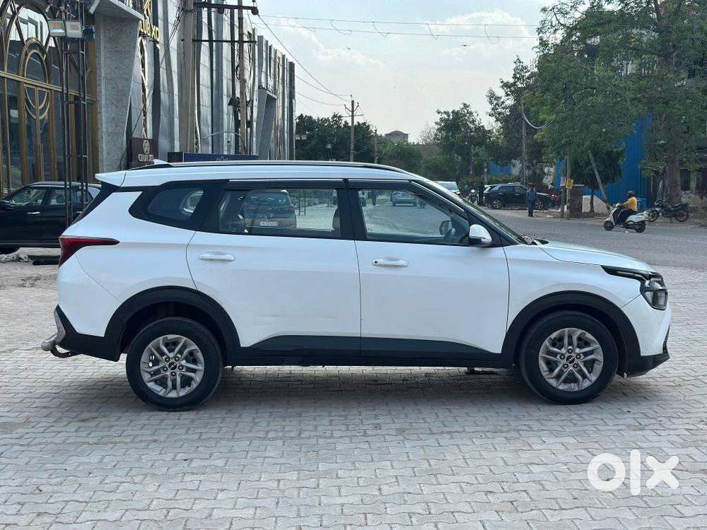 Kia Carens 1.4 Premium 7 Str, 2022, Diesel