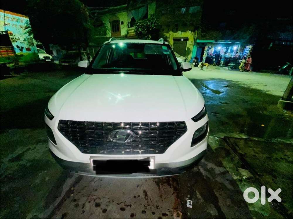 Hyundai Venue 2021 Petrol Good Condition