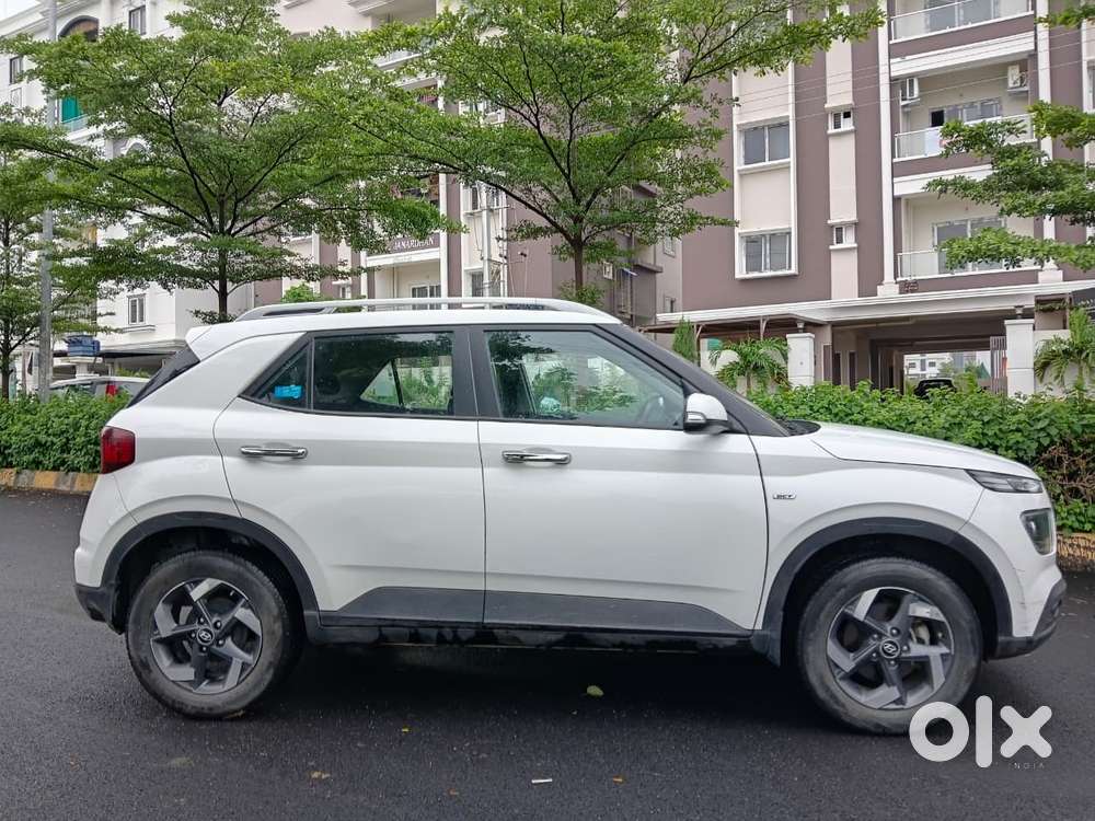 Hyundai Venue Sx Plus Turbo Dct, 2021, Petrol