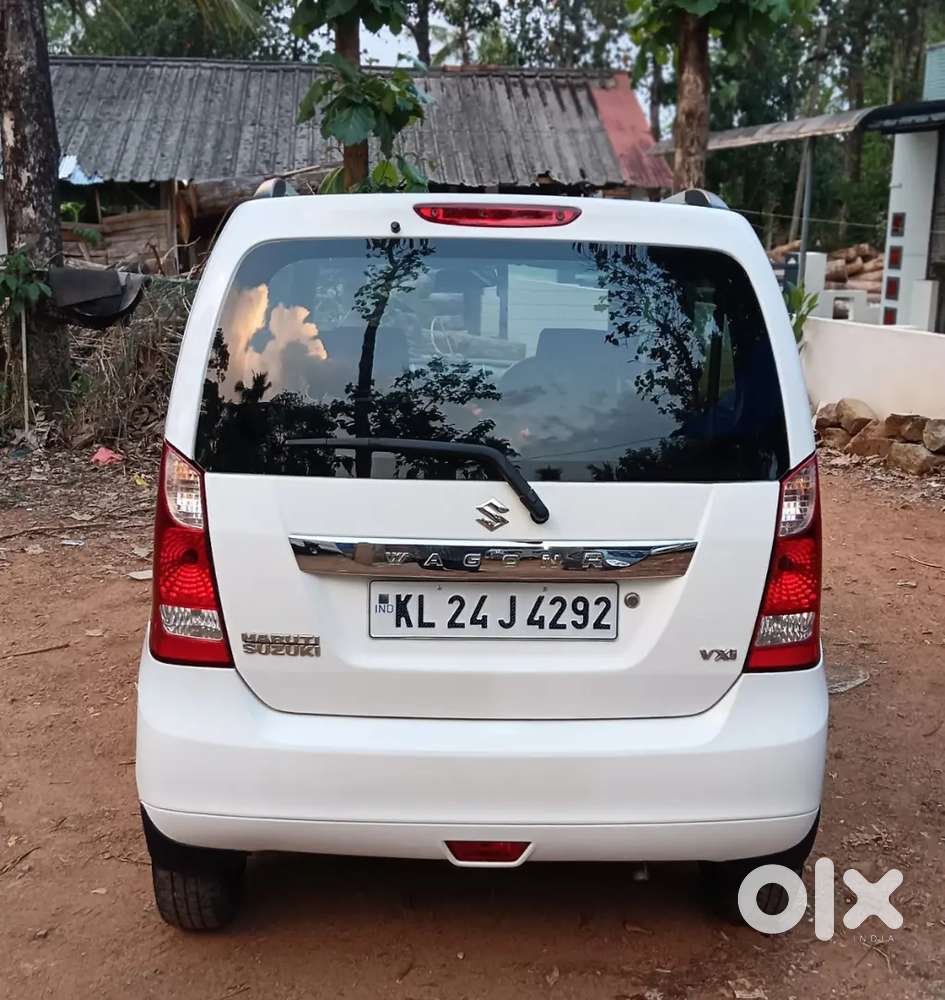 2014 Wagon R Vxi Bsiv