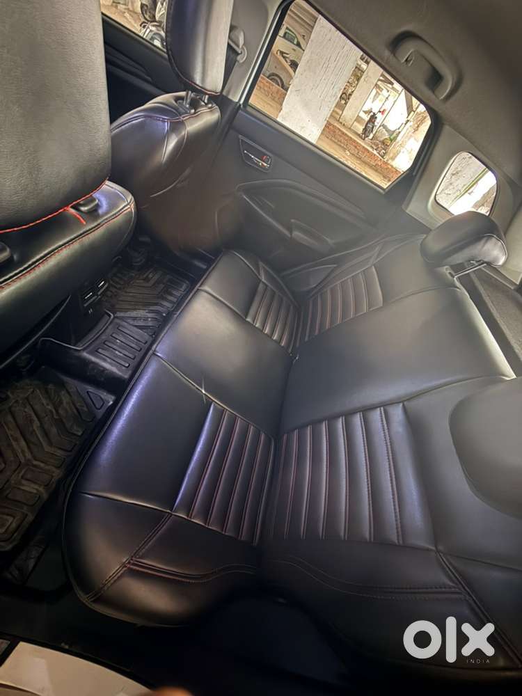 Maruti Brezza 1.5 Vxi 2024