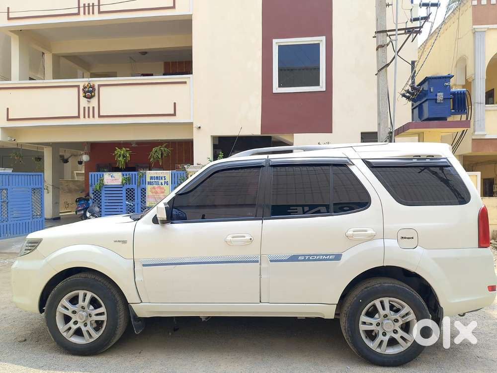 Tata Safari Storme Vx, 2018, Diesel
