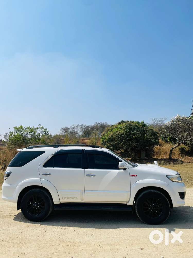 Toyota Fortuner Diesel Manual 2014