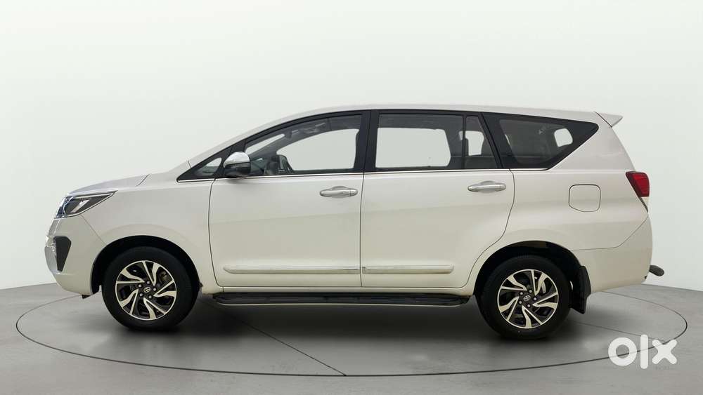 Toyota Innova Crysta [2020-ongoing] 2.7 Vx 7 Str, 2022, Petrol