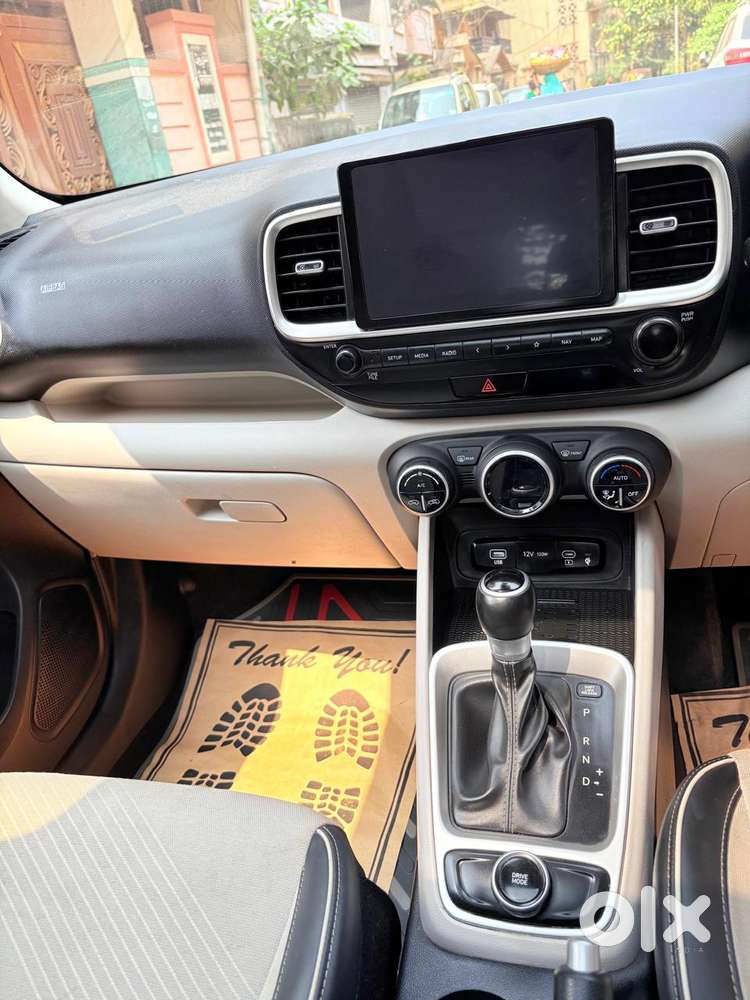Hyundai Venue 1.0 Sx (o) Turbo Dct, 2023, Petrol
