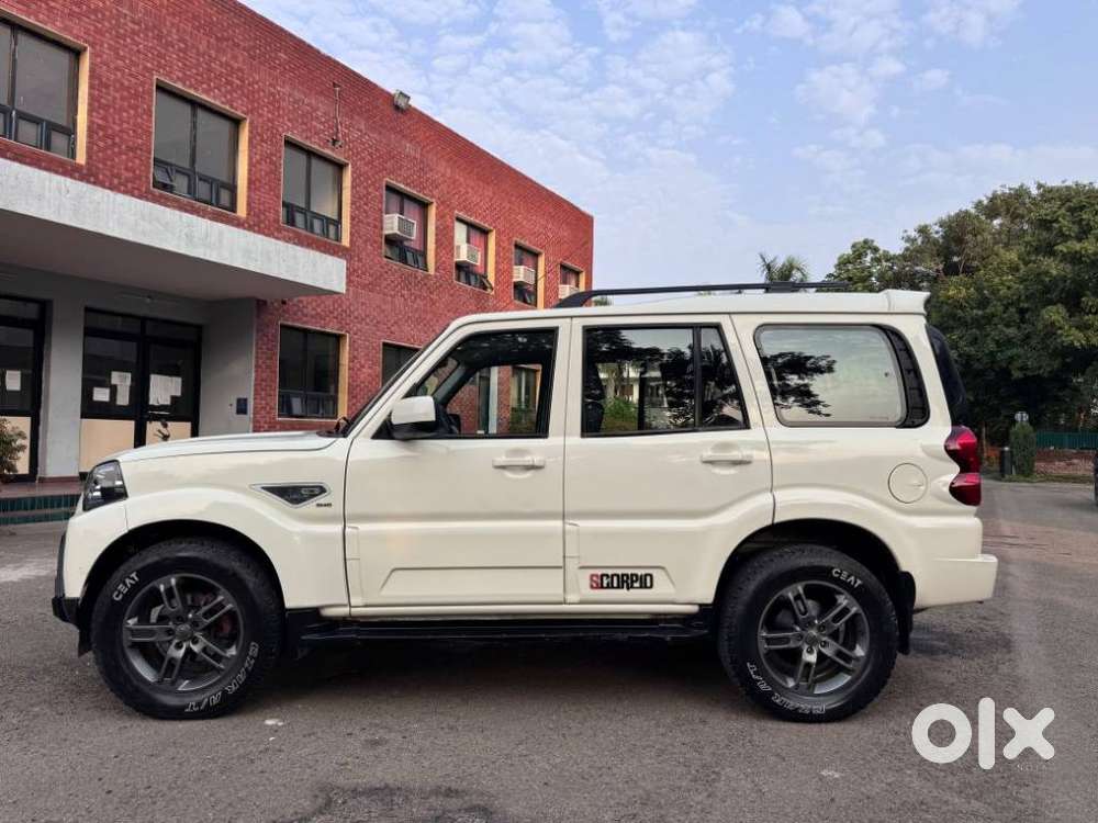 Mahindra Scorpio S7 120, 2018, Diesel