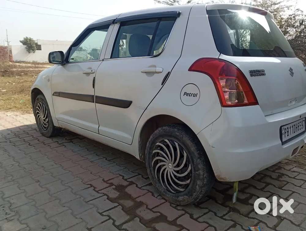 Best Family Car With Showr 99151 ** 773