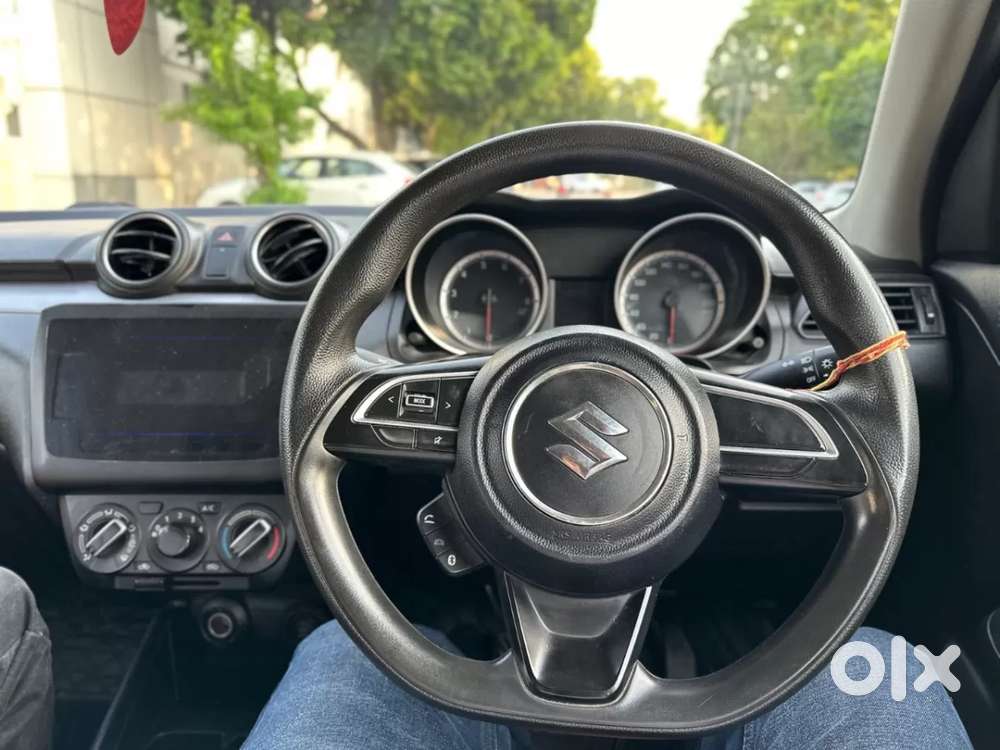 Maruti Suzuki Swift Vxi, 2023, Petrol