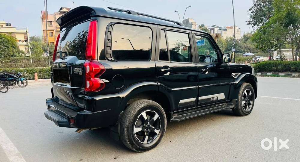 Mahindra Scorpio Classic 2.2 S 11 Mt 7 Str, 2024, Diesel