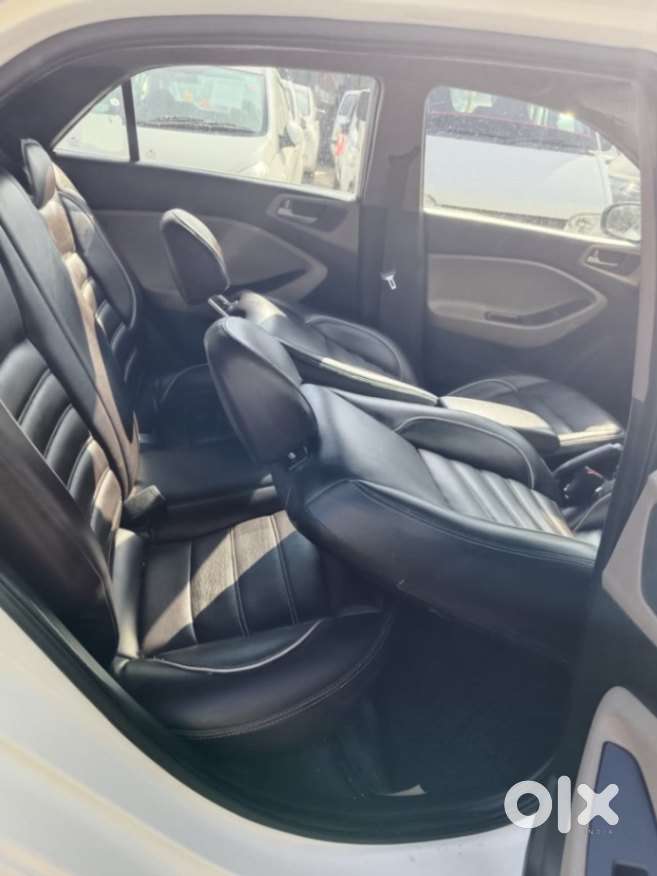 Hyundai I20 Sportz 1.2 Vtvt, 2019, Petrol