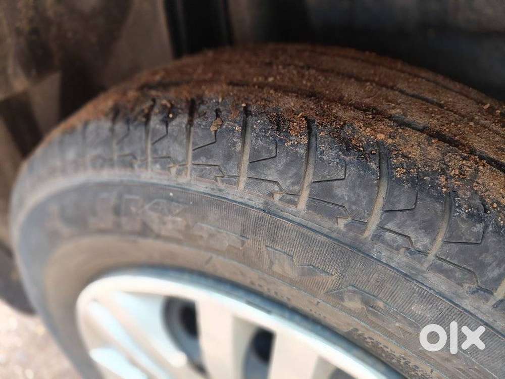 Maruti Suzuki Dzire 1.2 Vxi, 2022, Petrol