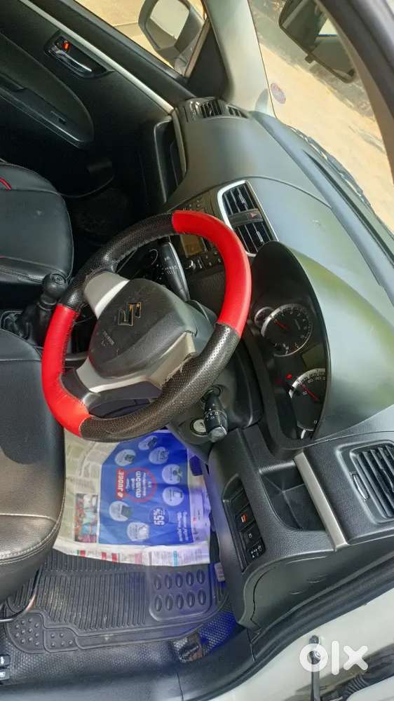 Maruti Suzuki Swift 2017 Petrol 72000 Km Driven