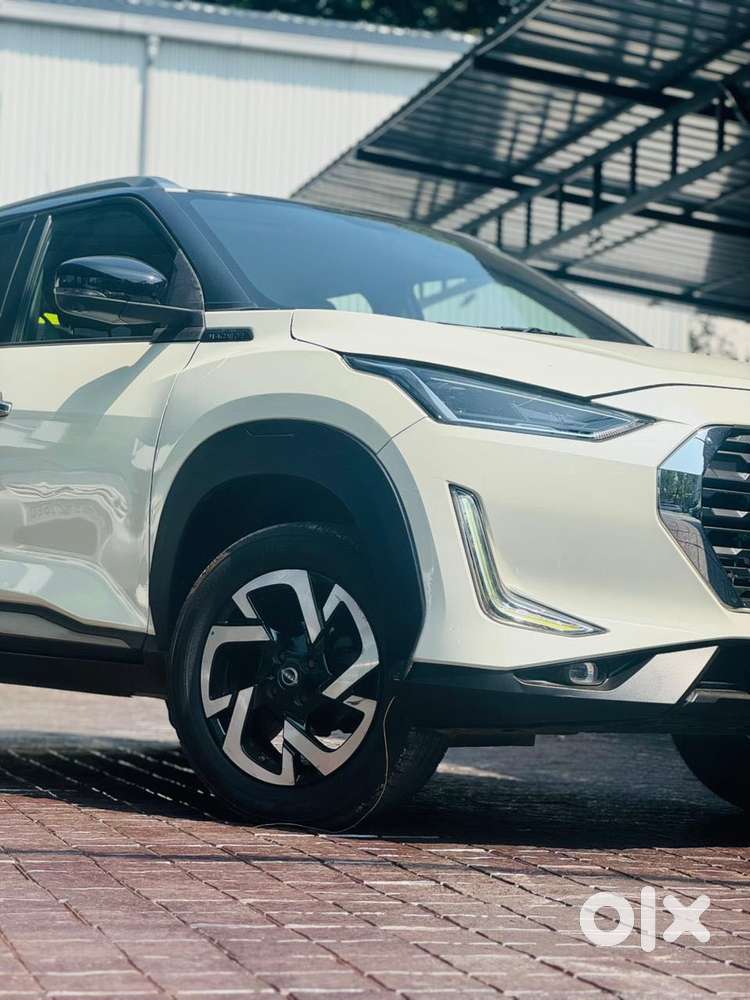 Nissan Magnite 1.0 Xv Premium, 2021, Petrol